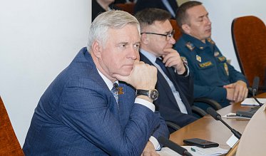 Депутаты Законодательного Собрания утвердили бюджет на 2026–2028 годы